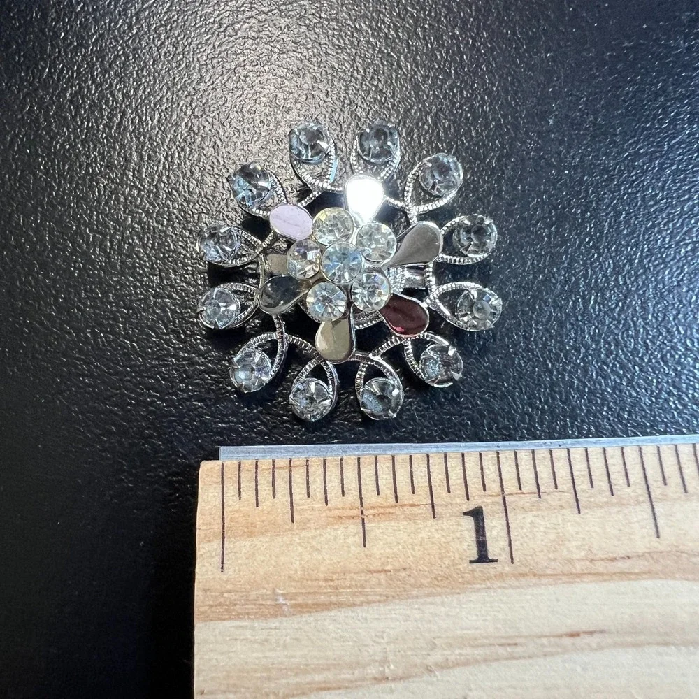 N/A vintage rhinestone